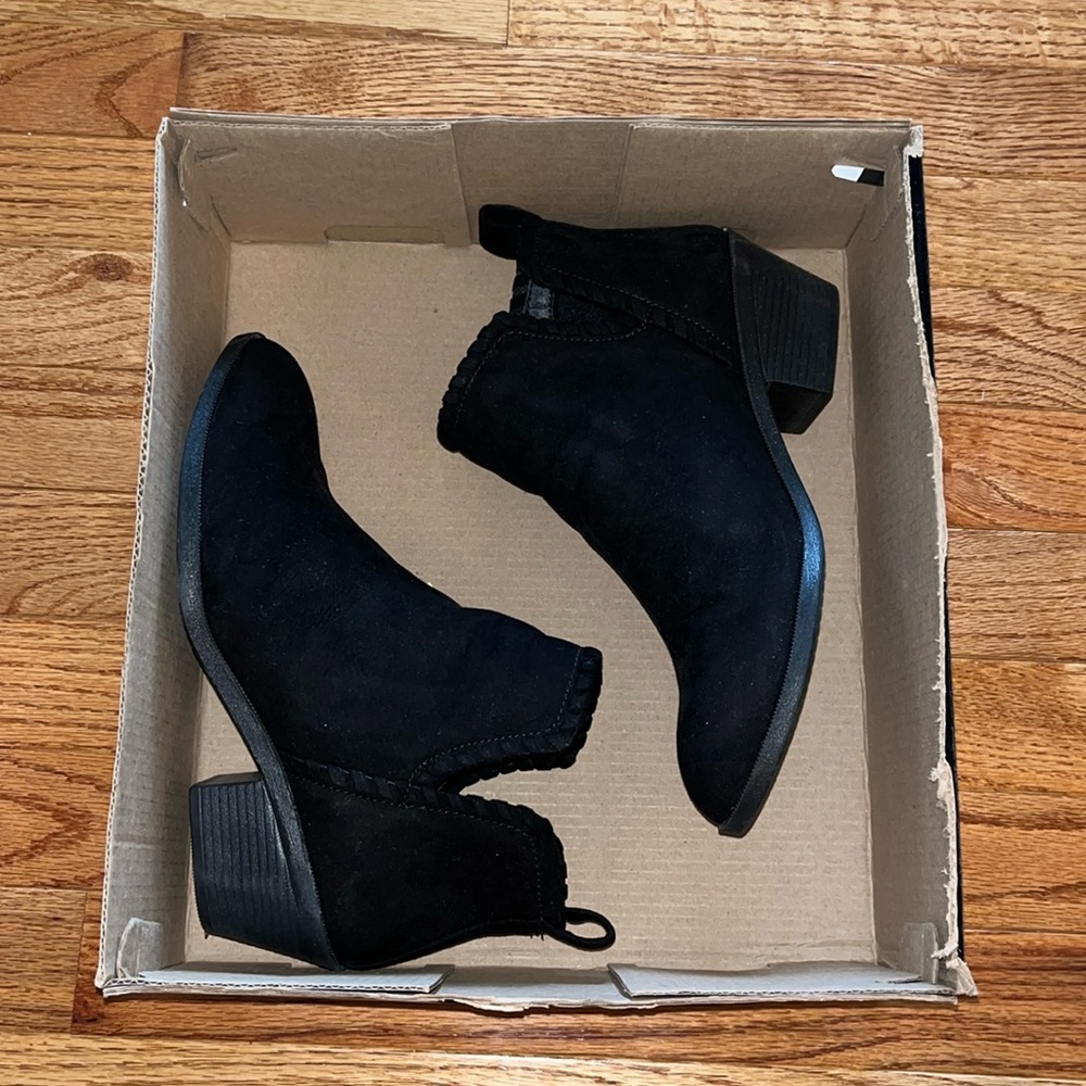ROCK & CANDY ANKLE BOOTS